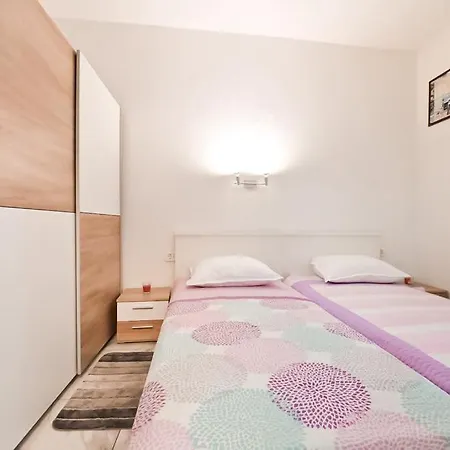 Vista Apartment